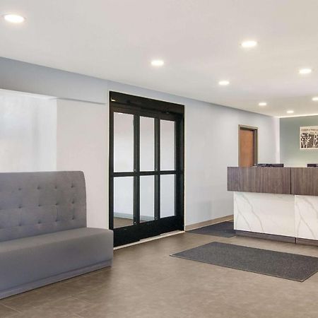 Sleep Inn & Suites Clarion, Pa Near I-80 מראה חיצוני תמונה